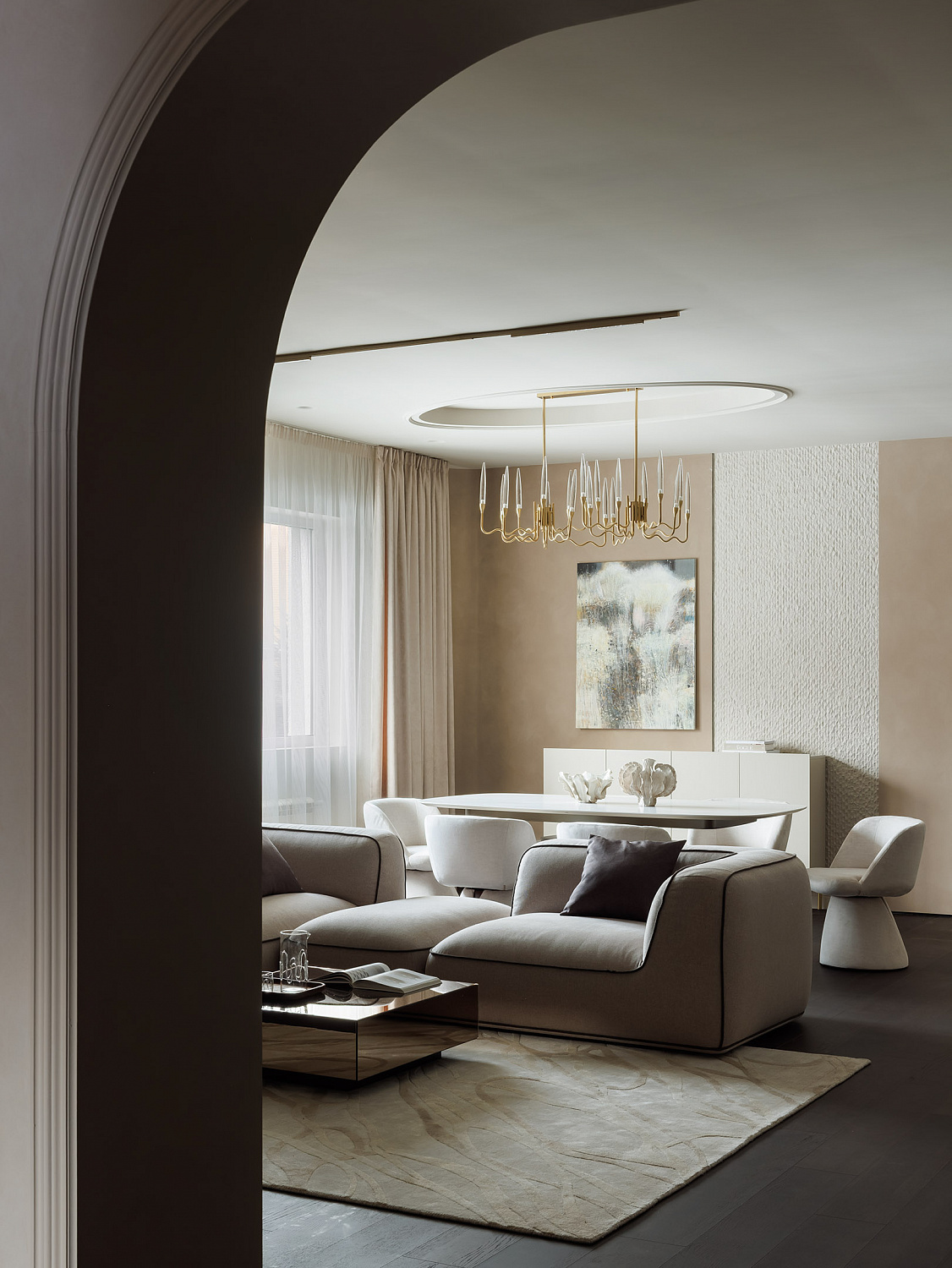 Журнал "SALON": Современная классика с духом бунтарства